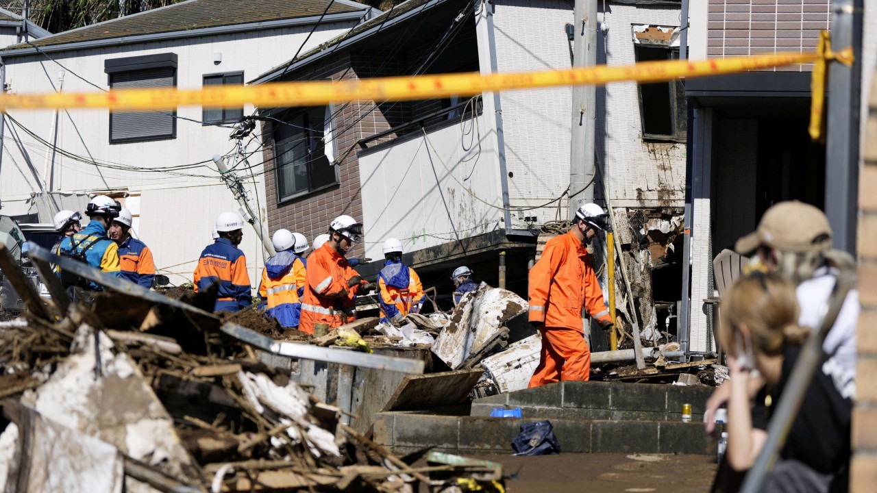 Japonya, Dujuan Tayfunu'nun Ardından Temizliğe Başladı: 4 Ölü