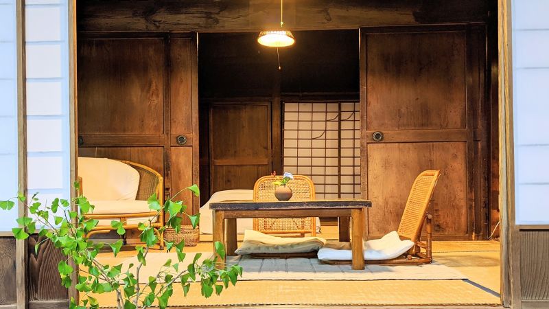 Japonya'nın Kırsalında Terk Edilmiş 'Hayalet Ev' Satın Aldılar