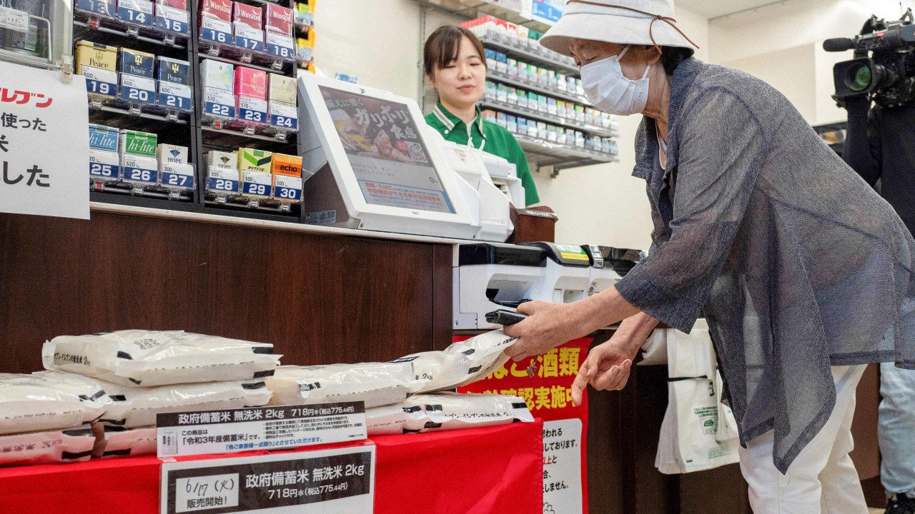 Japonya’da pirinç krizi fazlaya döndü: Alıcı sevindi, çiftçi kızdı