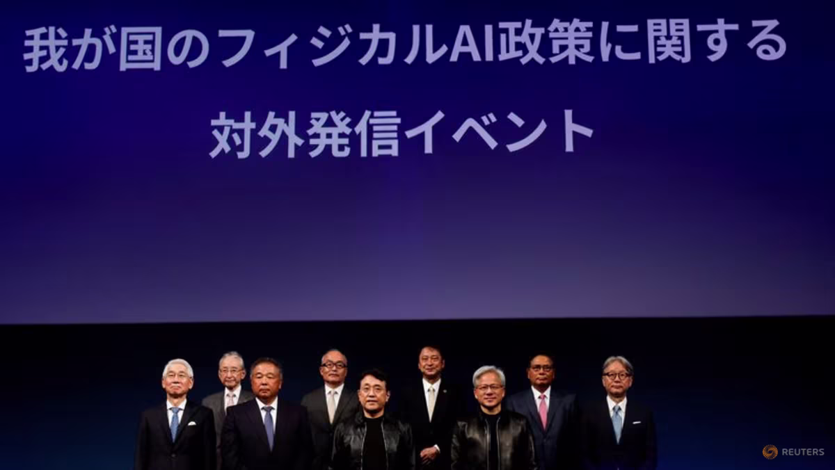 Japonya'da rekor ithalat petrol fiyatlarıyla BOJ'u zorluyor