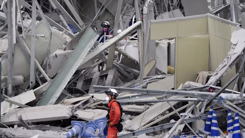 Japonya'daki Depremde 23 Kişi Hayatını Kaybetti