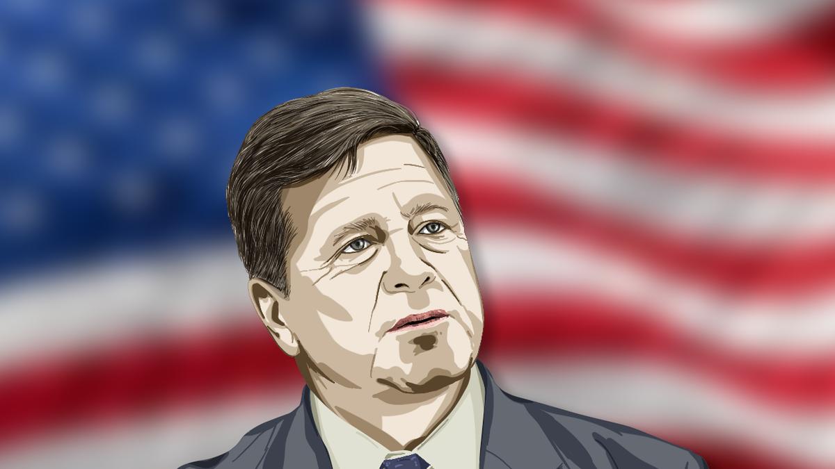 Jay Clayton: Golfçü, Avukat, Casusluk Şefi