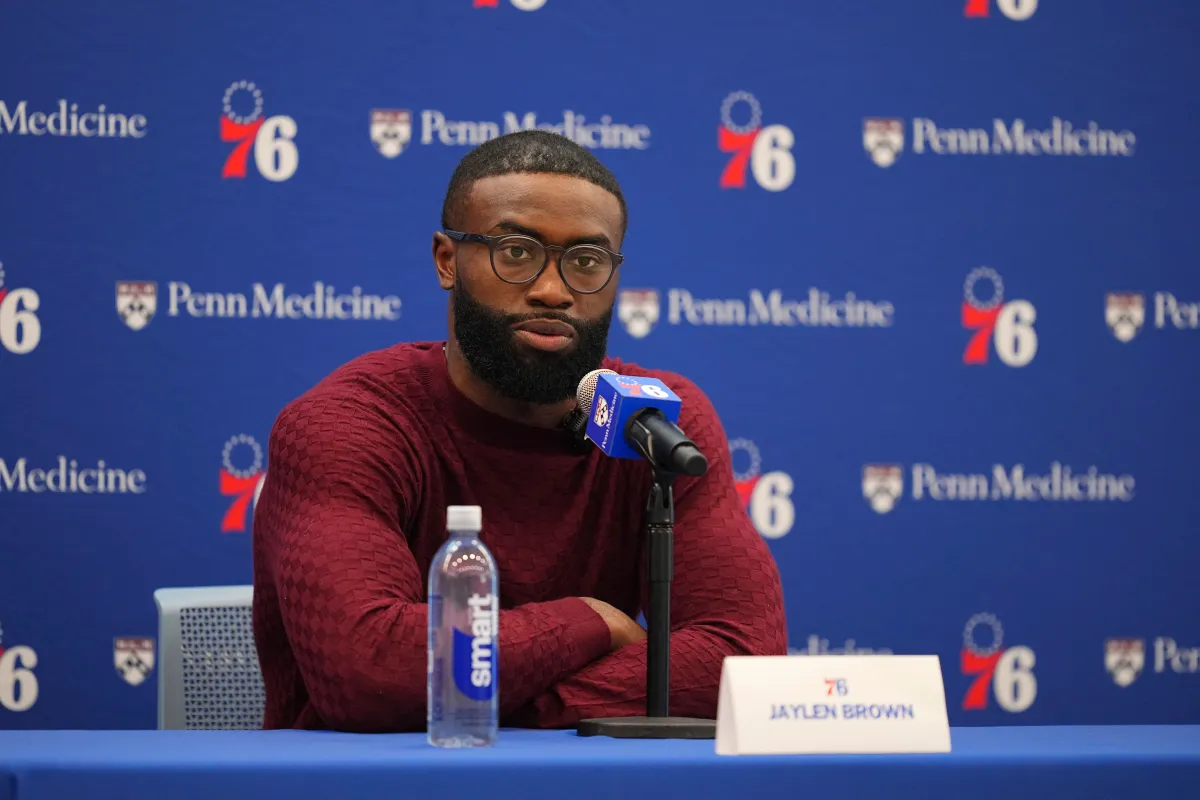 Jaylen Brown'dan LeBron James Uyarısı: 24. Sezon Öncesi