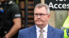 Jeffrey Donaldson şövalyelik unvanından ve Danışma Meclisi üyeliğinden vazgeçiyor