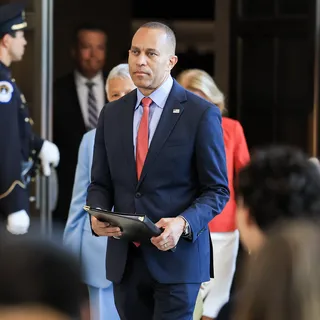 Jeffries Karşıtı Demokrat Grubu Büyüyor