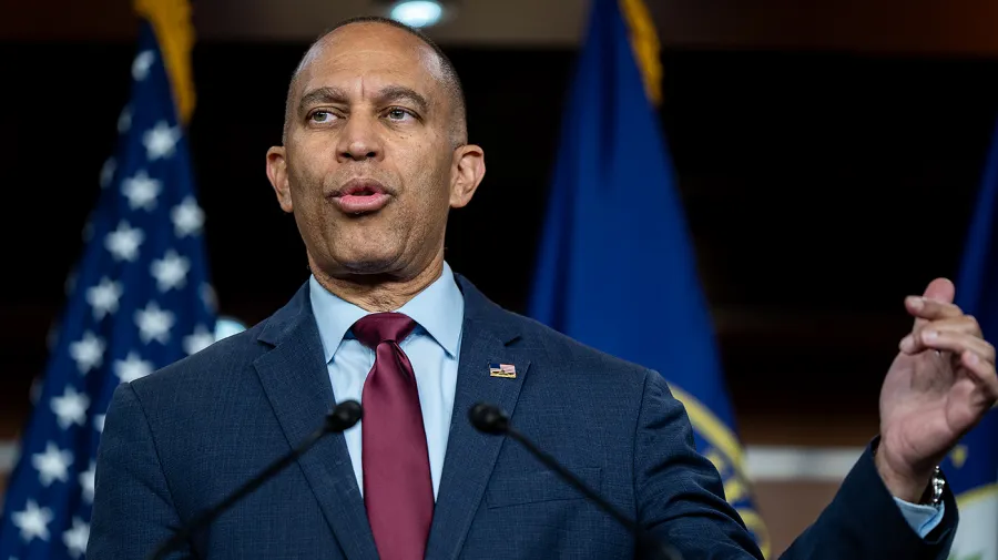 Jeffries'den Trump'a: Batı Şeria'da Filistinlileri koruyun