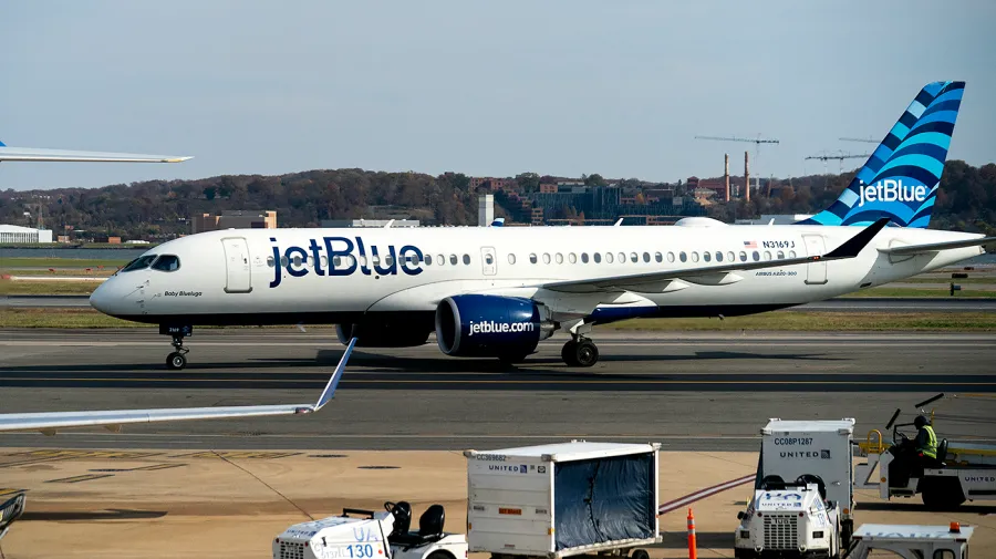 JetBlue uçağı JFK'ya inerken drone çarptı