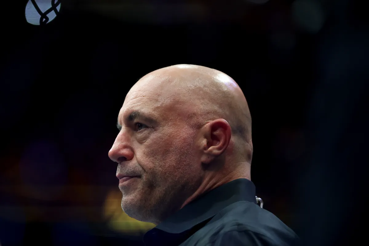 Joe Rogan, Trump'a yuhalanacağı etkinliklere katılmamasını tavsiye etti