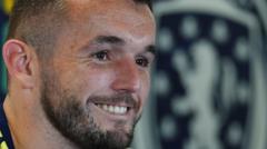 John McGinn: İskoçya'nın Dünya Kupası umudu formda