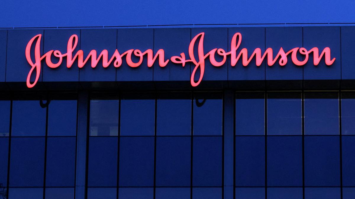 J&J, Talk Pudrası Davalarında 5.5 Milyar Dolarlık Anlaşmayla Tarihi Adım Attı