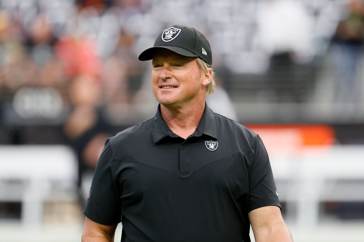 Jon Gruden'dan Minnesota Vikings'in QB Krizine Sert Eleştiri