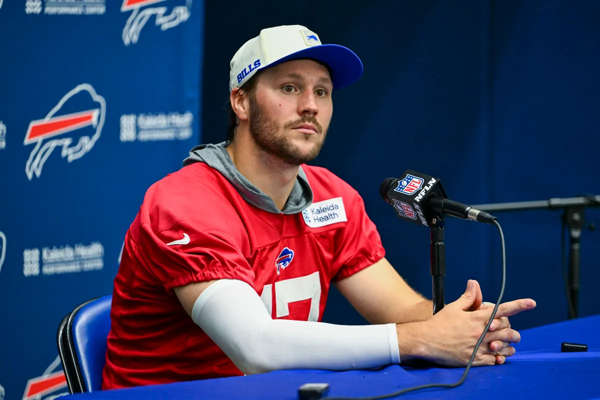 Josh Allen'dan DJ Moore İçin Samimi Değerlendirme