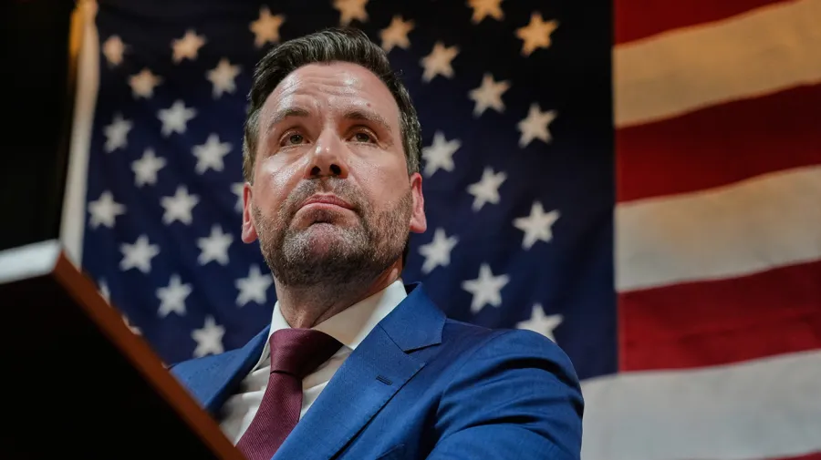 Josh Turek, Kamala Harris'in Kendisi İçin Kampanya Yapmasını Reddetti