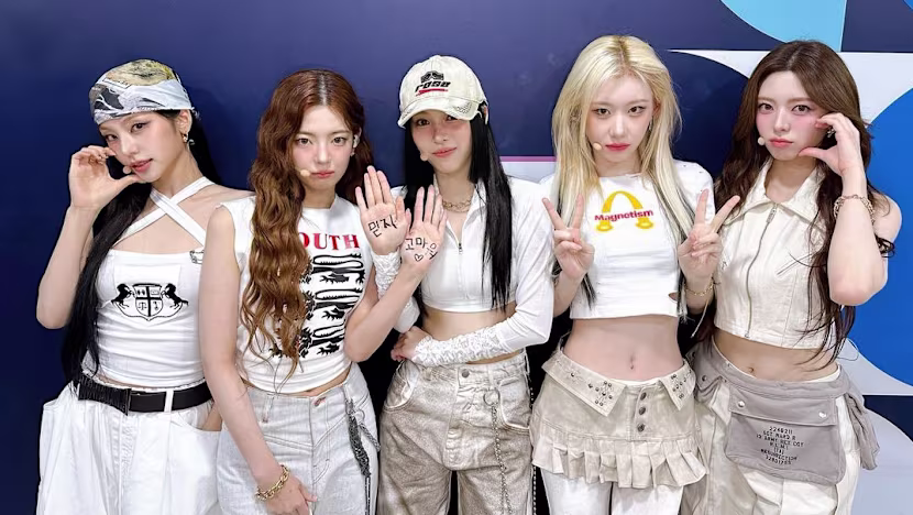 K-pop grubu Itzy, Singapur'da konser verecek