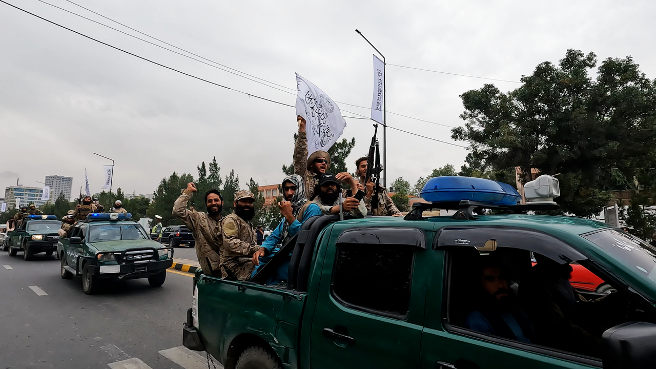 Kabil'de Taliban yönetiminin yıl dönümü kutlamaları