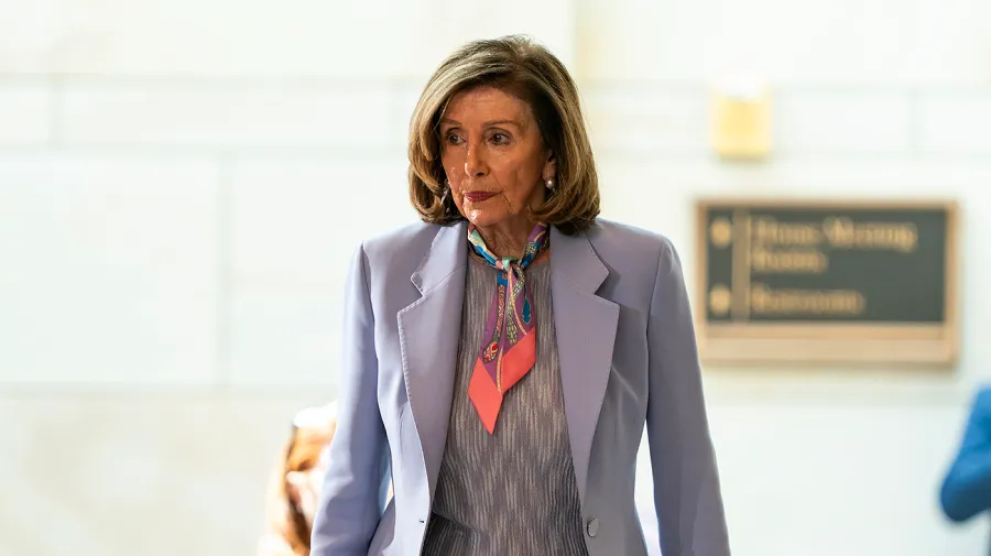 Kaliforniya'da Kritik Ön Seçimler: Pelosi'nin Koltuğu İçin Yarış Başladı