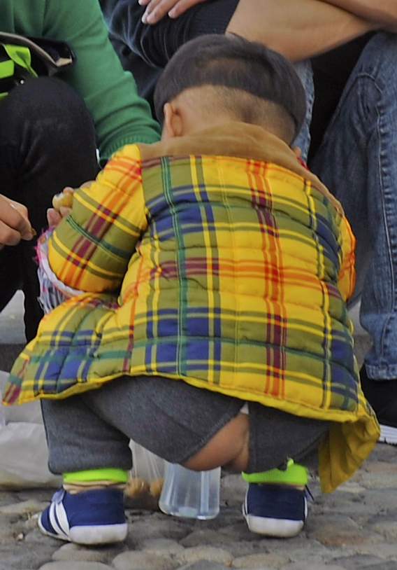 Kaliforniya'dan Tek Kullanımlık Bezlerdeki Toksik Kimyasallara Yasa Teklifi
