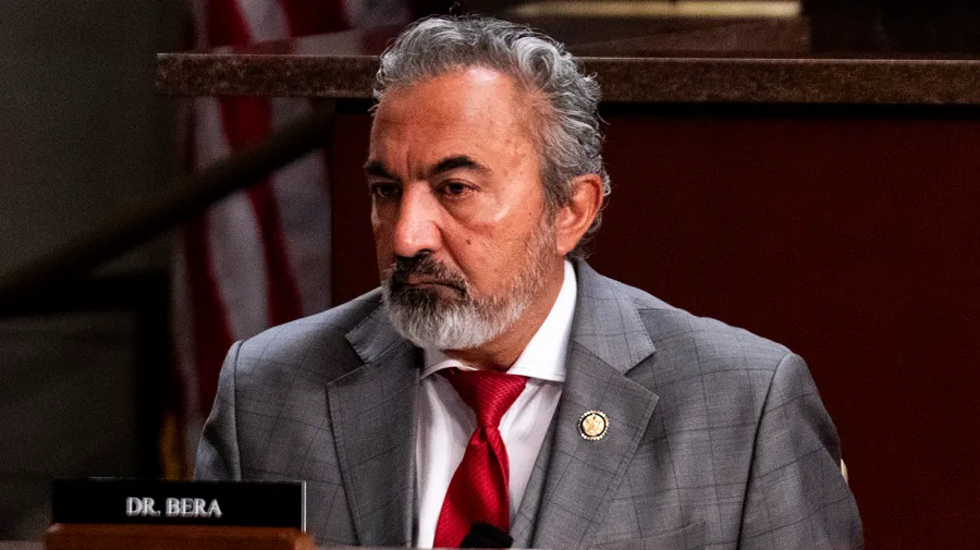 Kaliforniyalı Temsilci Bera: Demokratik Sosyalizm Trump’ı Durdurmak İçin