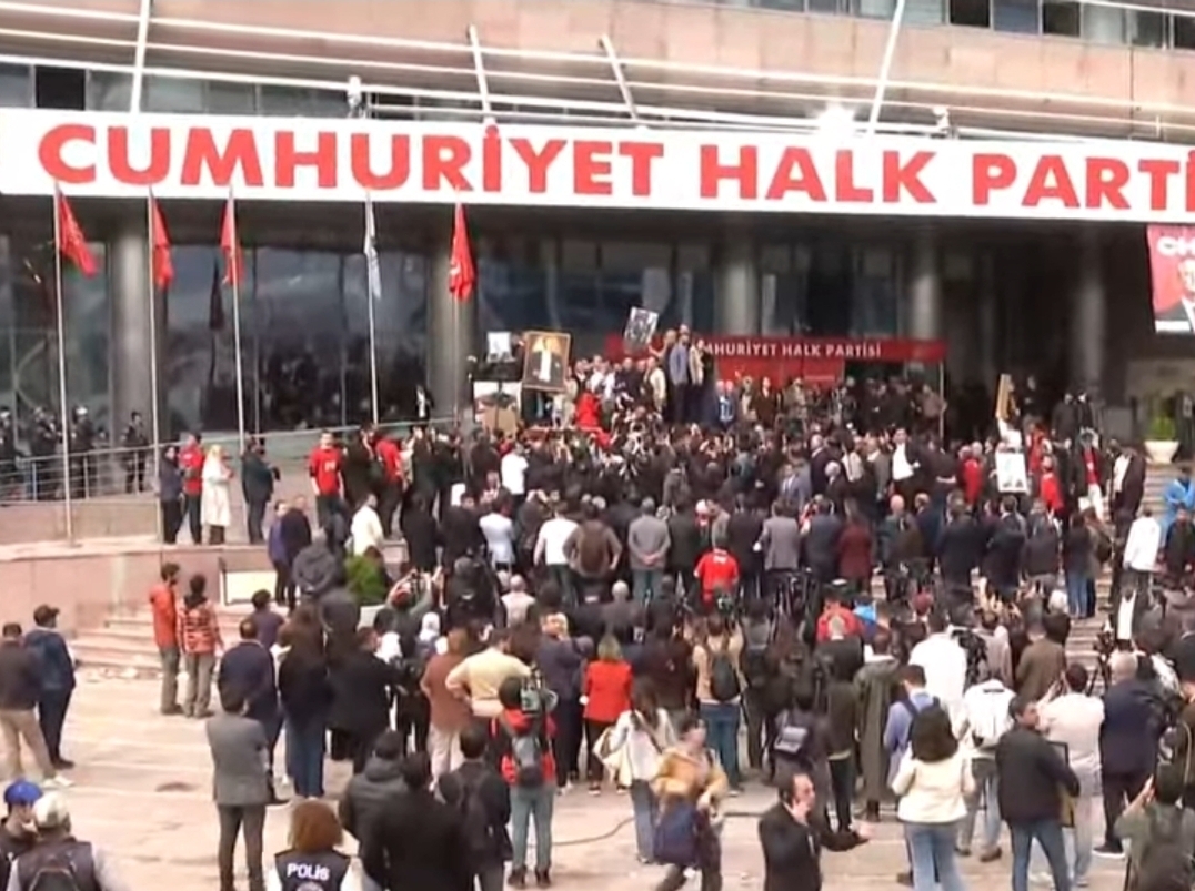 Kallas, kritik NATO zirvesi öncesi Erdoğan ile görüşecek