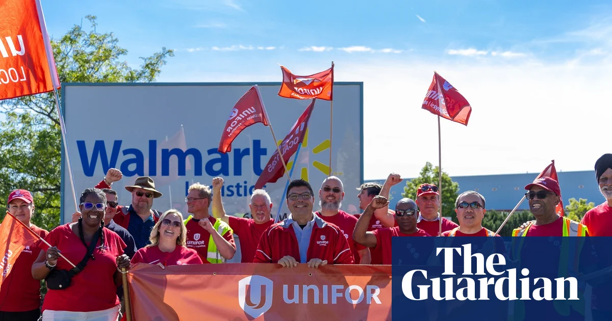 Kanada'da Walmart işçileri ilk sendika sözleşmesini imzaladı: 'Tarihi