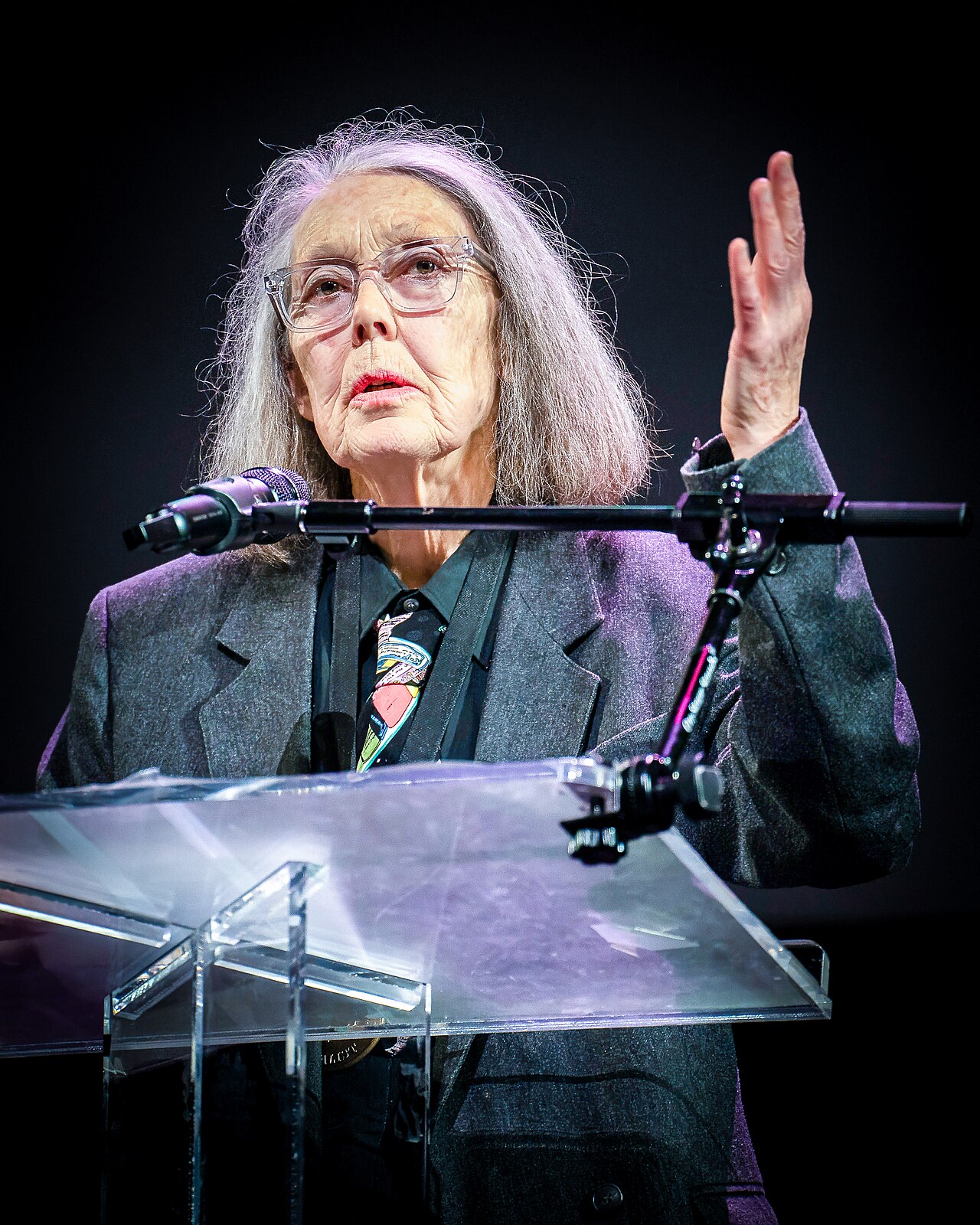 Kanadalı Şair Anne Carson 2026 Nobel Edebiyat Ödülü’nü Kazandı