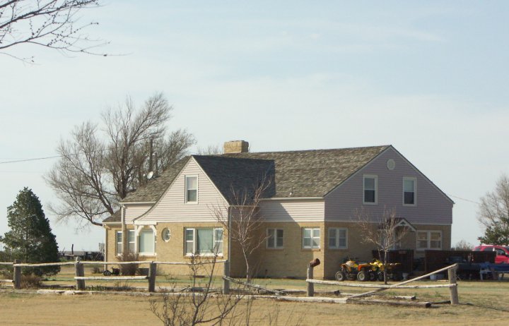 Kansas'ta Aile Katliamı: 5 Kişiyi Öldürüp İntihar Etti