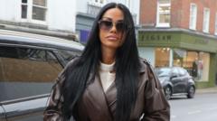 Katie Price, eski eşine yönelik tecavüz suçlamalarına şaşırdı