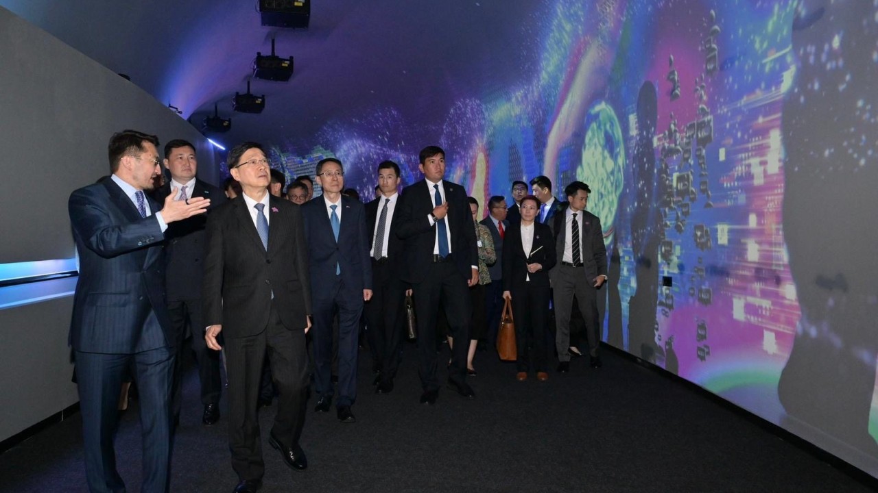 Kazakistan'ın Finans Hedefleri İçin Hong Kong Neden Önemli