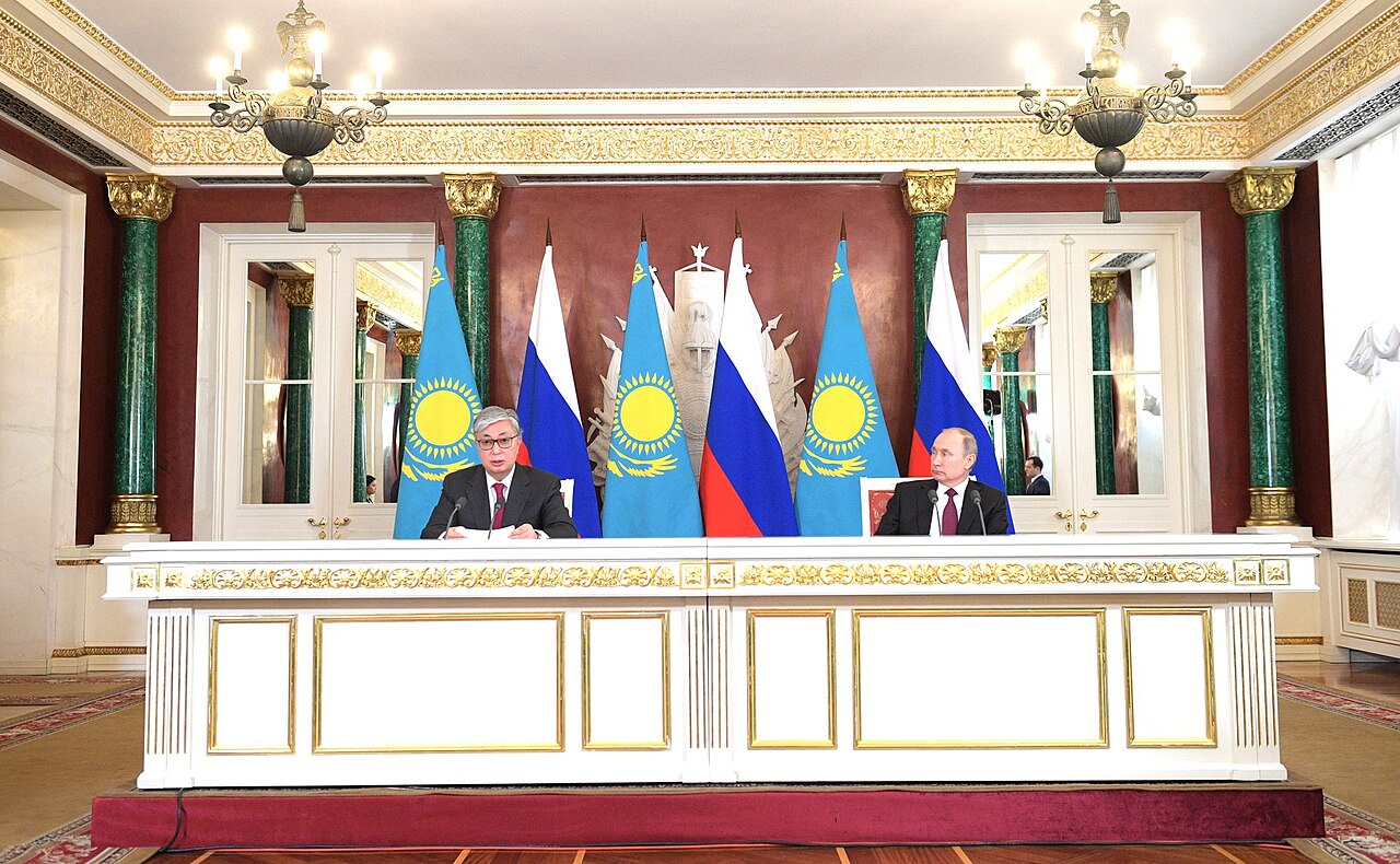 Kazakistan Cumhurbaşkanı Tokayev, Putin'le Görüşmesinde Ukrayna'da Ateşkes Çağrısı Yaptı