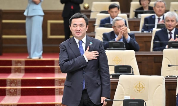 Kazakistan'da Yeni Parlamento Başkanı Belli Oldu: Tokayev'in Yakın İsmi Dadebay