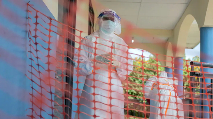 Kenya Ebola Tesisi Planına Enfeksiyon Uzmanlarından Tepki