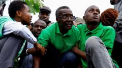 Kenya eski başyargıcı milli park protestosunda gözaltına alındı