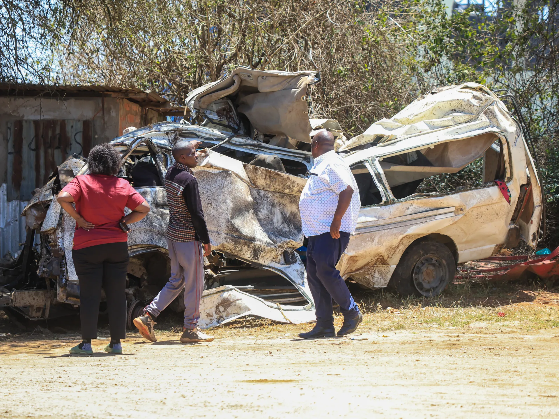 Kenya'da Katolik Hacıları Taşıyan Araç Devrildi: 17 Ölü