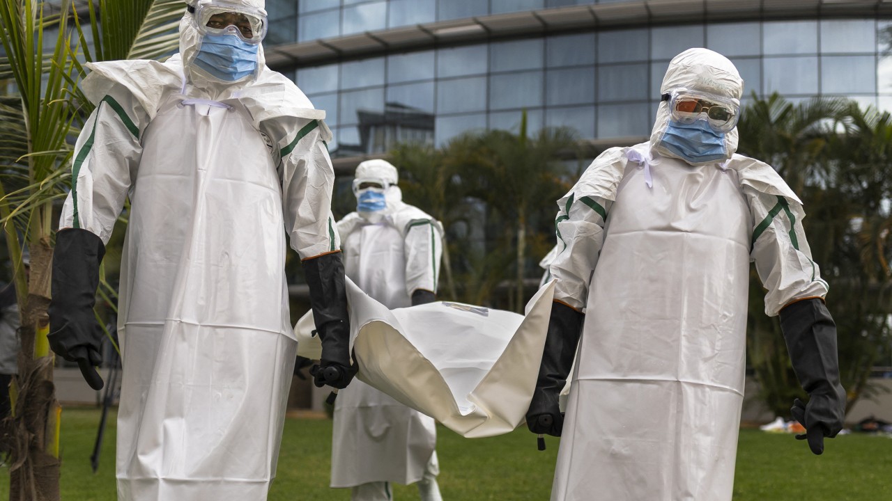Kenya'da İkinci Ebola Ölümü: İlk Hastanın Yakını Hayatını Kaybetti