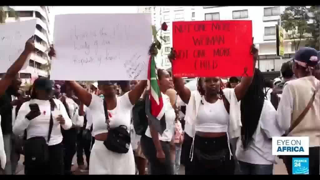 Kenya'da kadın cinayetlerine karşı büyük protesto
