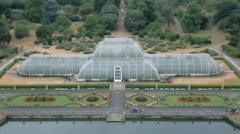 Kew'in Palm House'u için 1.300 bitki taşınıyor