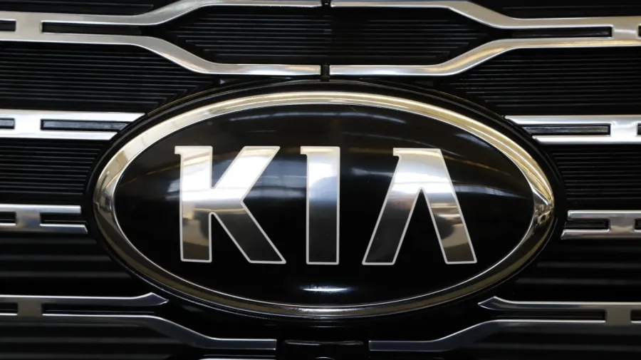 Kia, yangın riski nedeniyle 460 bin aracı park etmeye çağırdı