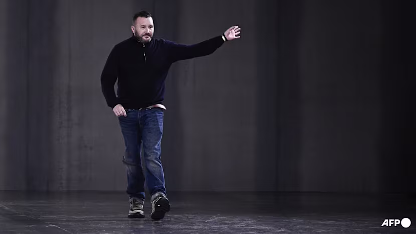 Kim Jones, Dior sonrası kendi markasını Hong Kong'da canlandırıyor