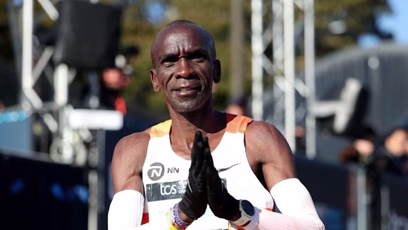 Kipchoge, Melbourne Maratonu'nu Kazandı