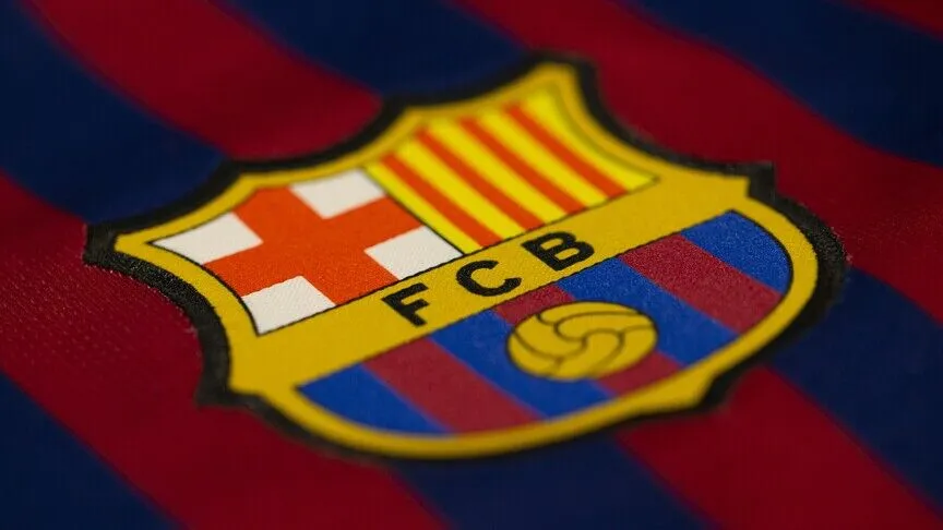 KKTC Başbakanı, Barcelona kampına engellemeyi kınadı