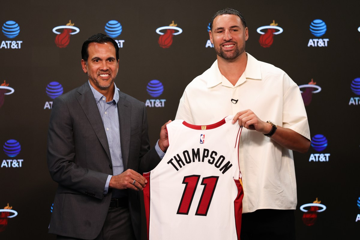 Klay Thompson, Giannis'le Miami Heat'te Oynamaya Sıcak Bakıyor
