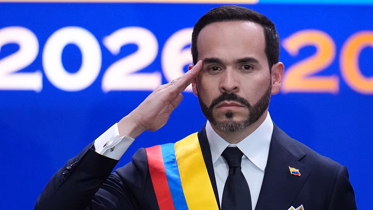 Kolombiya'nın yeni lideri göçmen baskınlarını başlattı