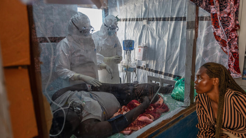 Kongo'daki Ebola salgını tarihin en hızlısı: 1000 ölü