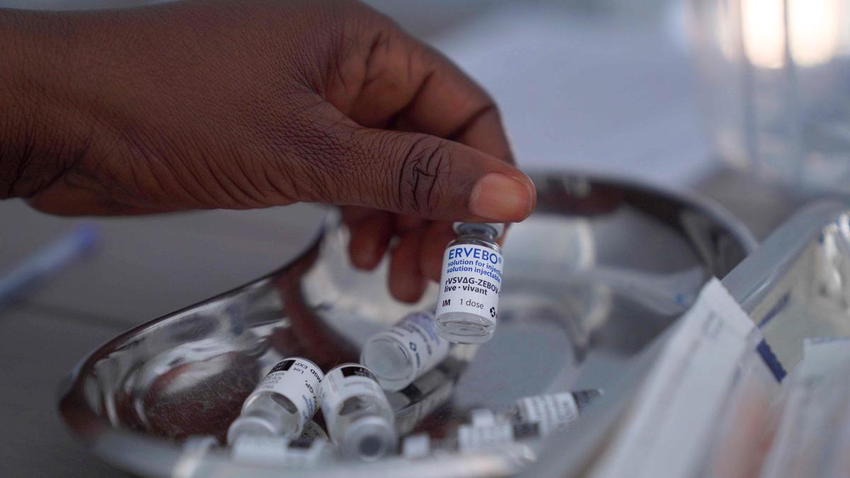 Kongo'da Ebola salgını: Aşı testleri başladı, 3.639 ölü