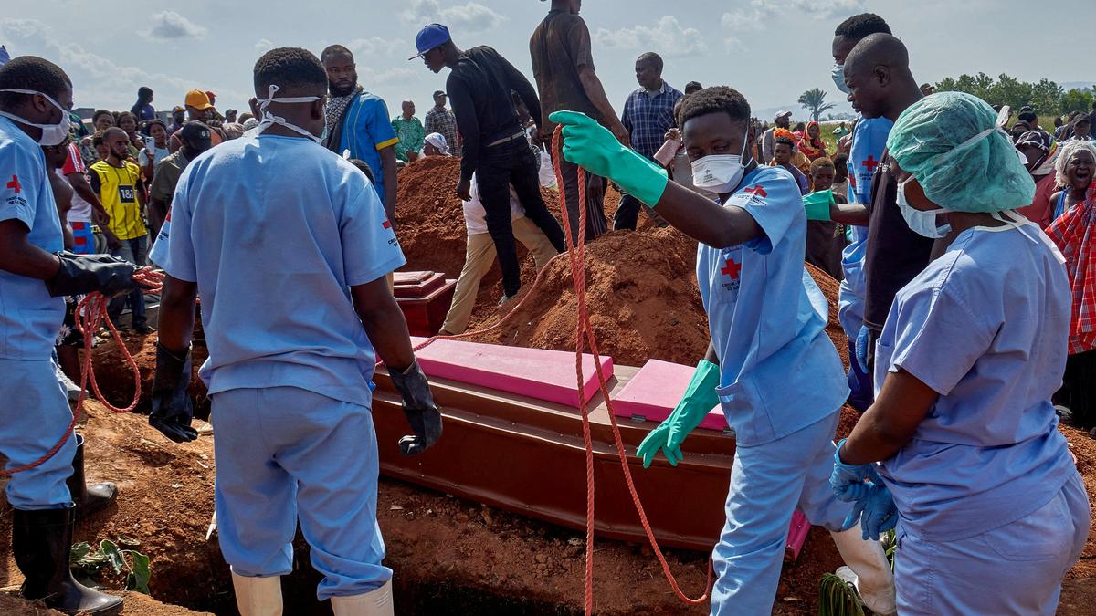 Kongo'da Ebola zirvesi önümüzde, salgın bir yıl sürebilir
