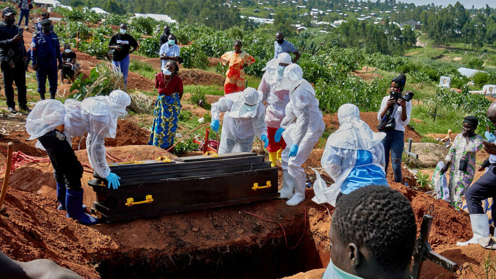 Kongo'da sağlık çalışanlarına saldırı Ebola müdahalesini zorlaştırıyor