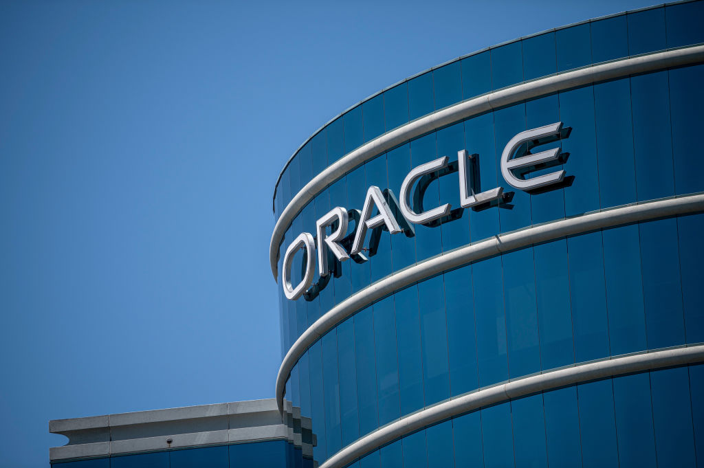 Kongre, VA'nın 17 Milyar Dolarlık EHR Artışı İçin Oracle'a Baskı Yapıyor