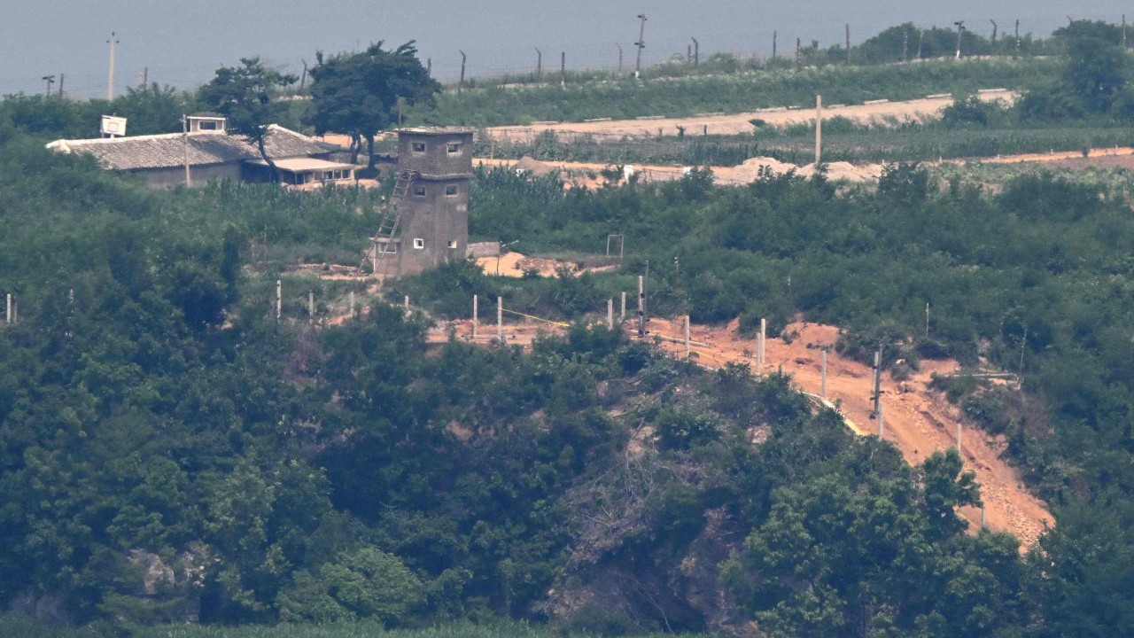 Kore'de mayın patlamaları iletişim aciliyetini gösteriyor