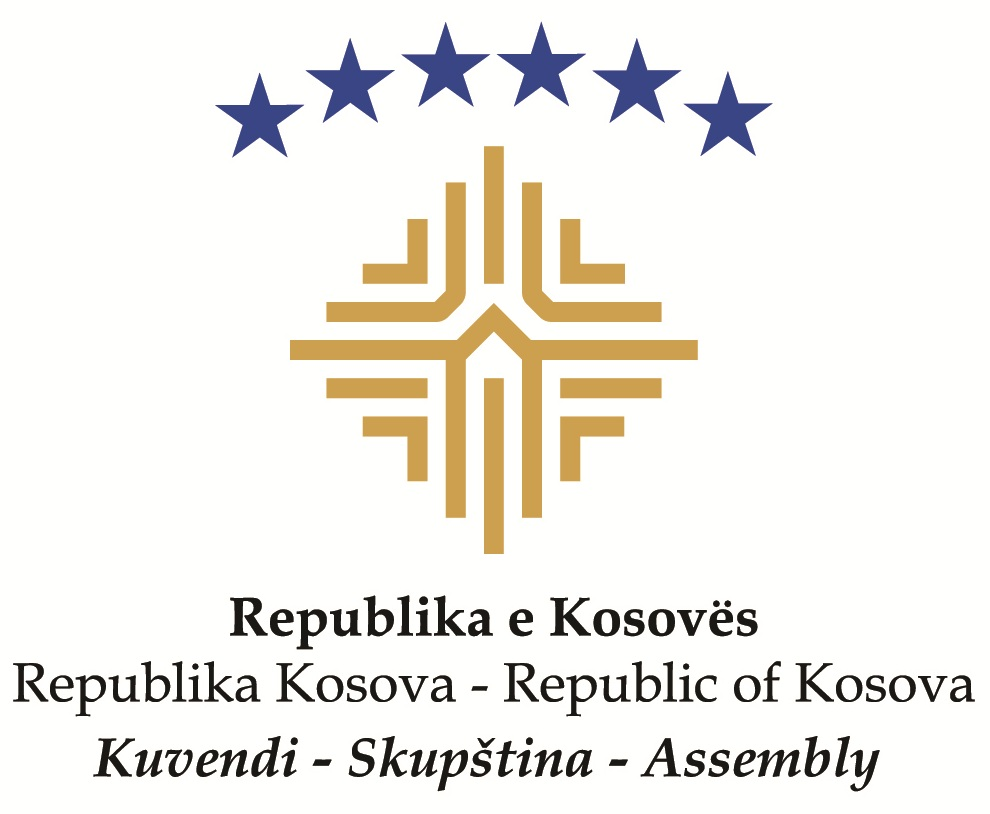 Kosova'da muhalefet milletvekili Başbakan Kurti'ye yumurta fırlattı
