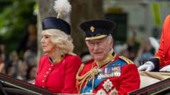 Kral Charles ve Camilla, Buckingham Sarayı'na taşınmayacak